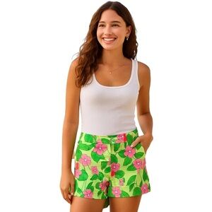 Lilly Pulitzer vintage 90s shorts in Pistachio green Mandevilla Size 8